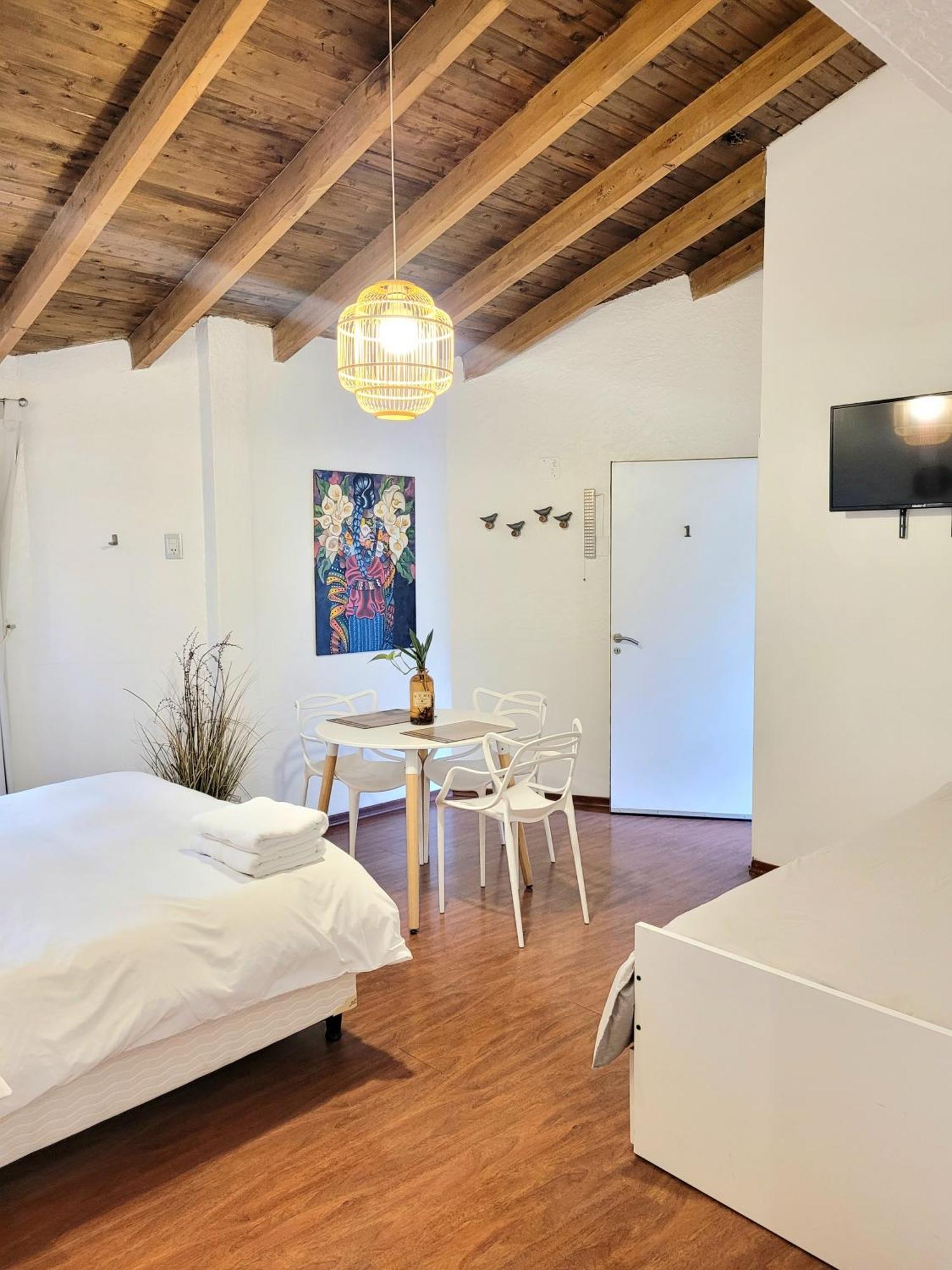 "Casa Amalia Apartamentos" Plaza Italia Y Av Aristides A 50Mts, Lugar Con Jardin Mendoza Exterior photo
