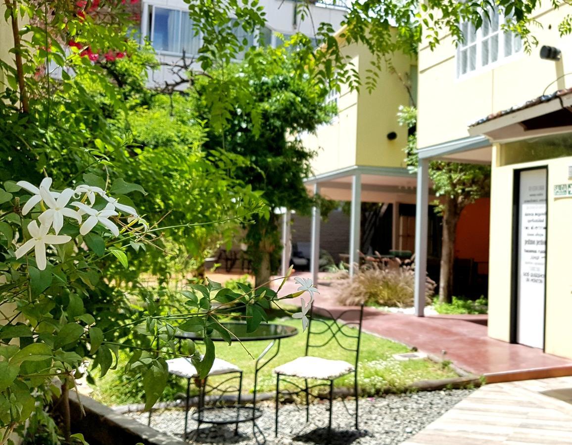 "Casa Amalia Apartamentos" Plaza Italia Y Av Aristides A 50Mts, Lugar Con Jardin Mendoza Exterior photo